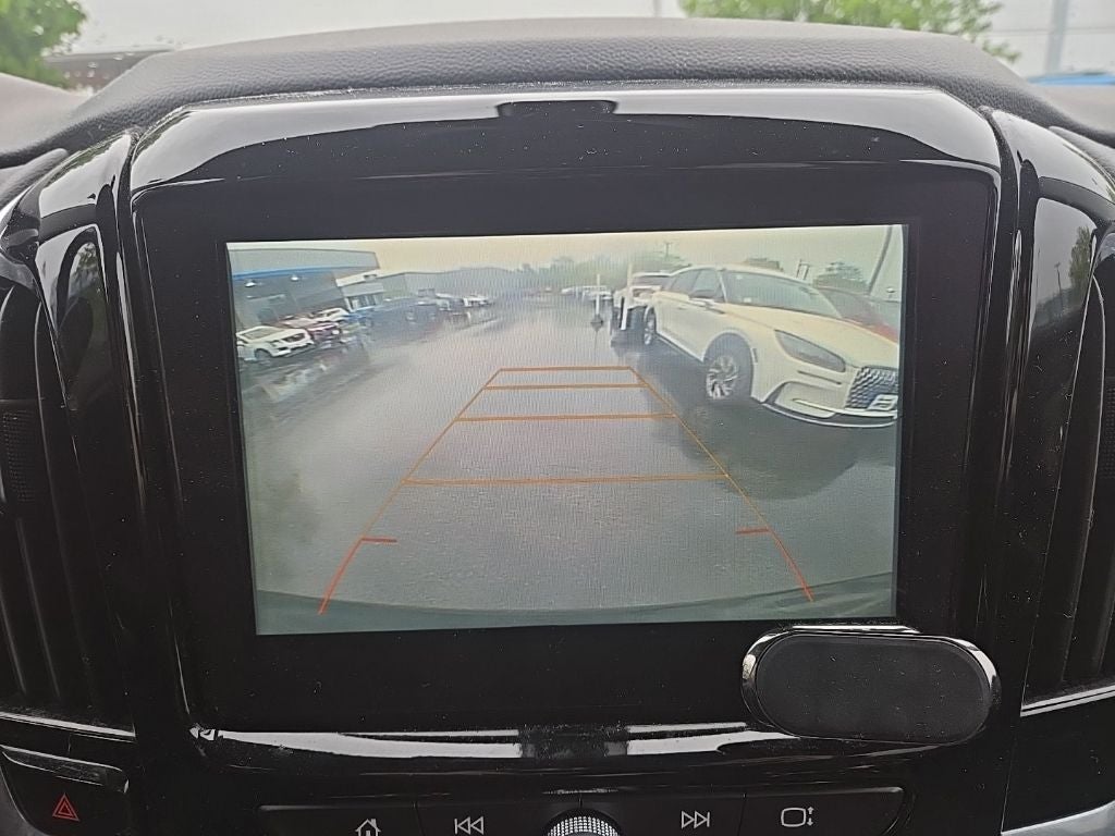 2018 Chevrolet Traverse LT Cloth w/1LT