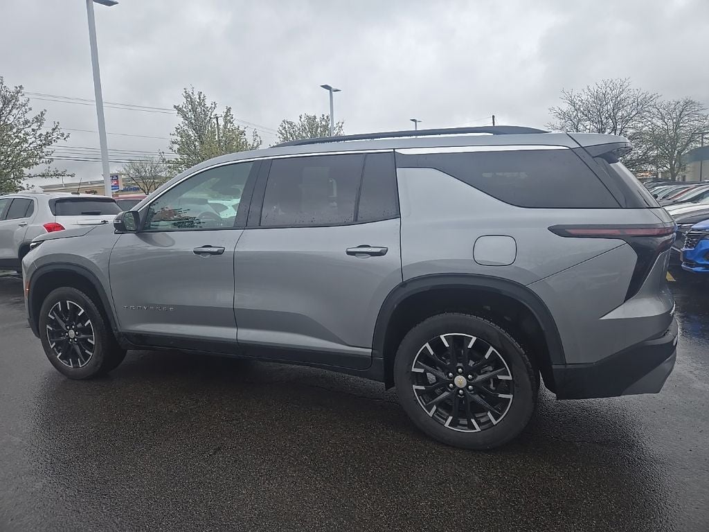 2025 Chevrolet Traverse LT 2LT