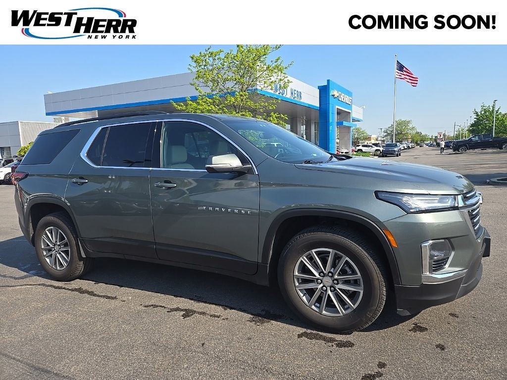 2023 Chevrolet Traverse LT Leather