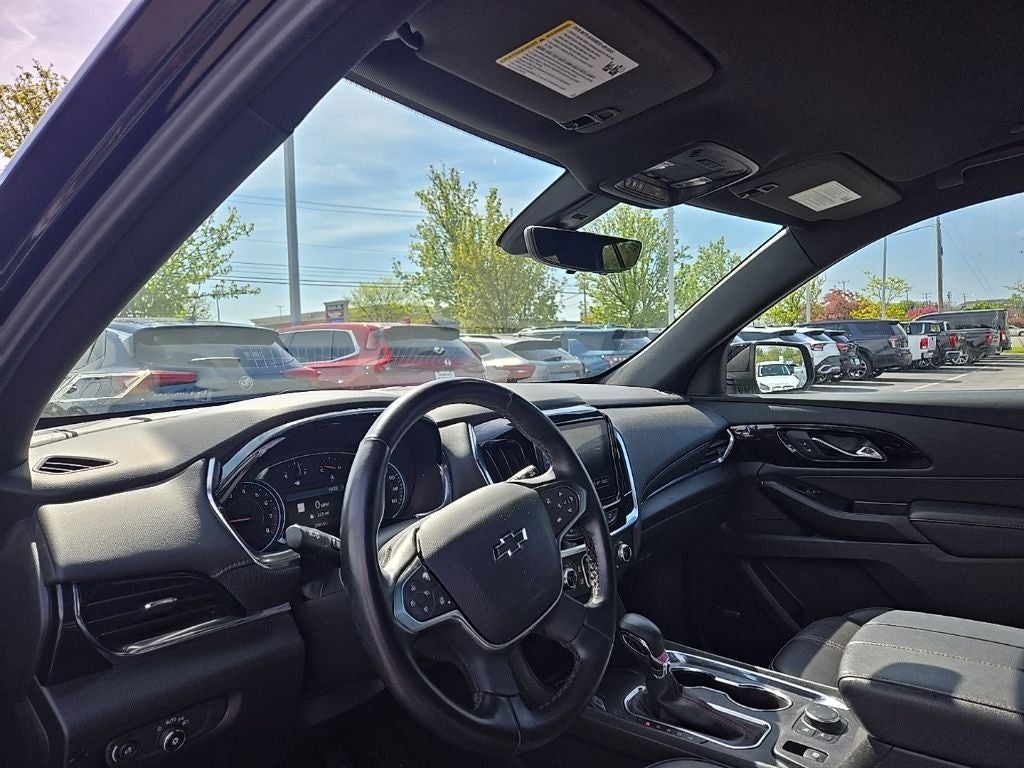 2023 Chevrolet Traverse RS