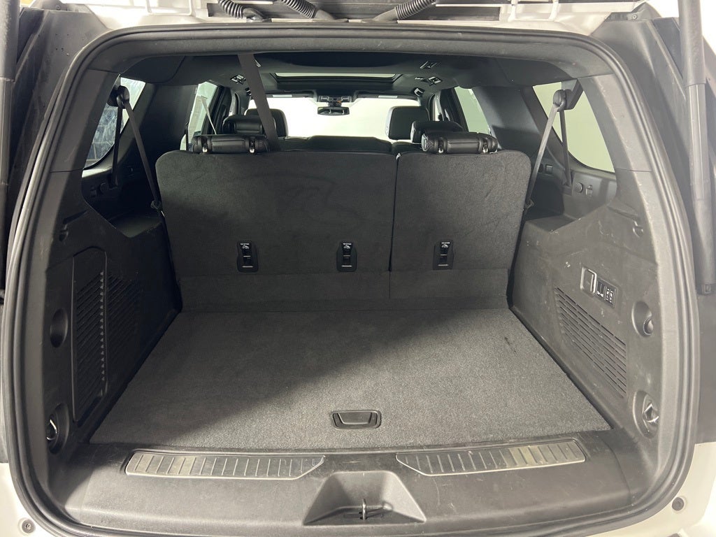 2022 Chevrolet Suburban RST