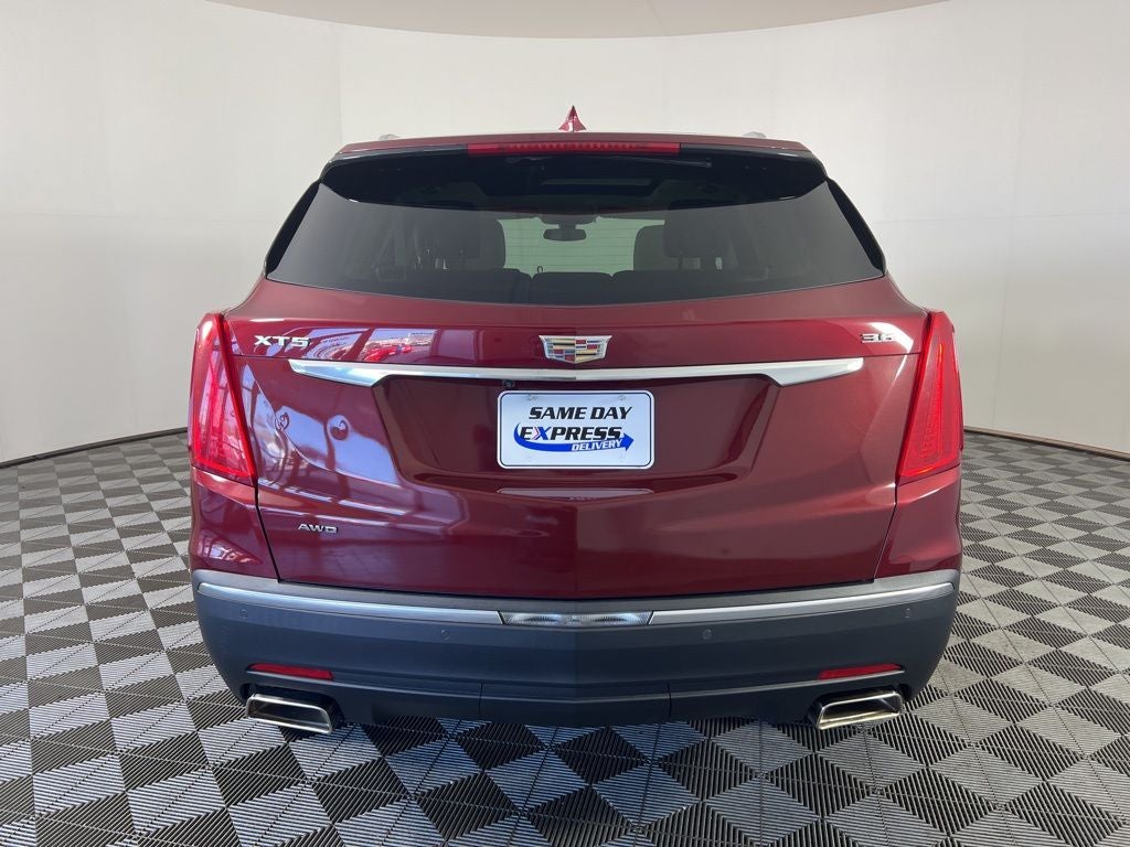 2017 Cadillac XT5 Luxury