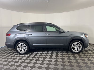 2022 Volkswagen Atlas 2.0T SE w/Technology