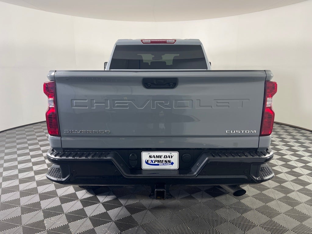 2025 Chevrolet Silverado 2500HD Custom