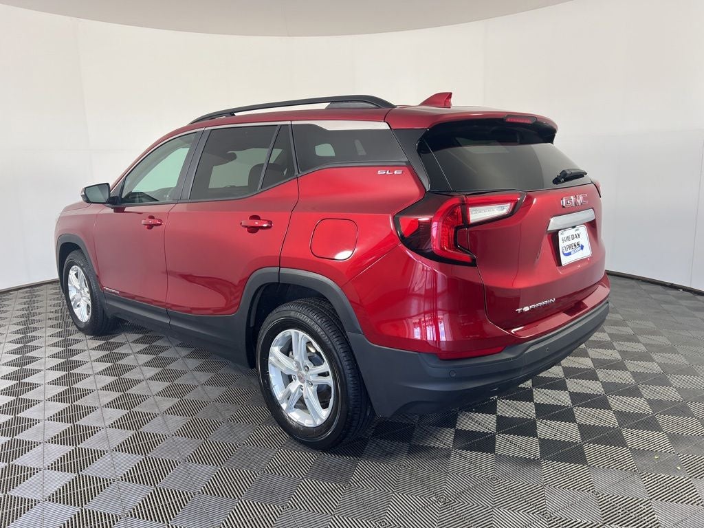 2023 GMC Terrain SLE