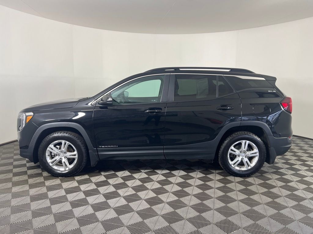2022 GMC Terrain SLE