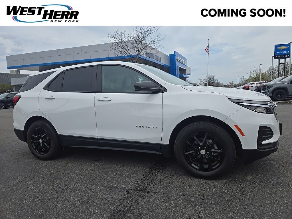 2023 Chevrolet Equinox LS