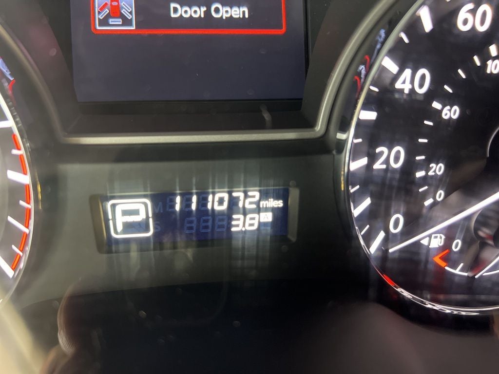 2015 Nissan Pathfinder SV