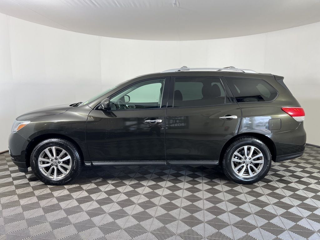 2015 Nissan Pathfinder SV