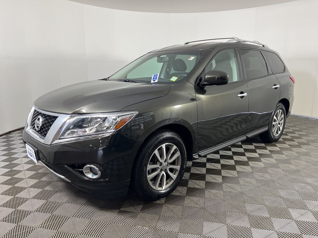 2015 Nissan Pathfinder SV
