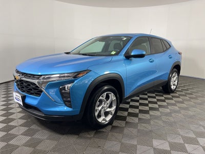2025 Chevrolet Trax LS