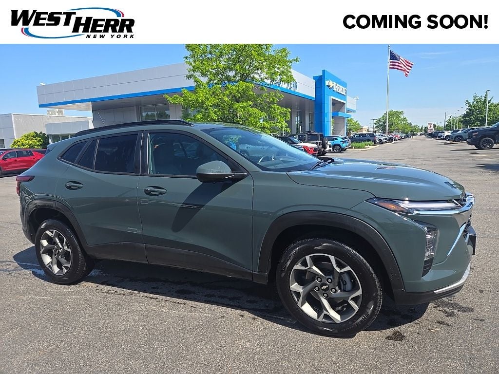 2025 Chevrolet Trax LT