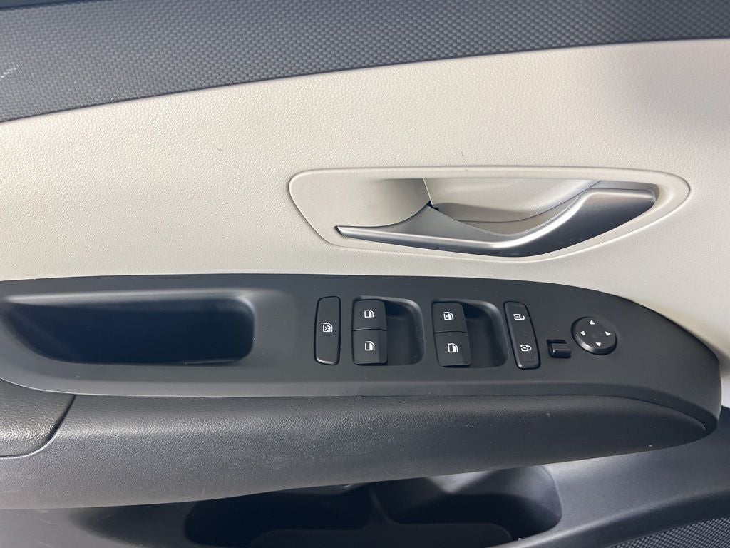 2022 Hyundai Tucson SE