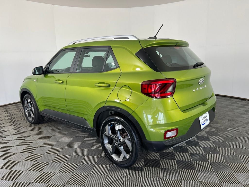 2023 Hyundai Venue SEL