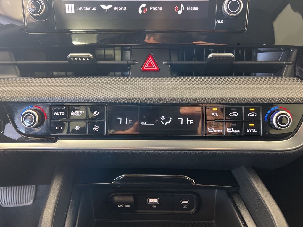 2023 Kia Sportage Hybrid LX