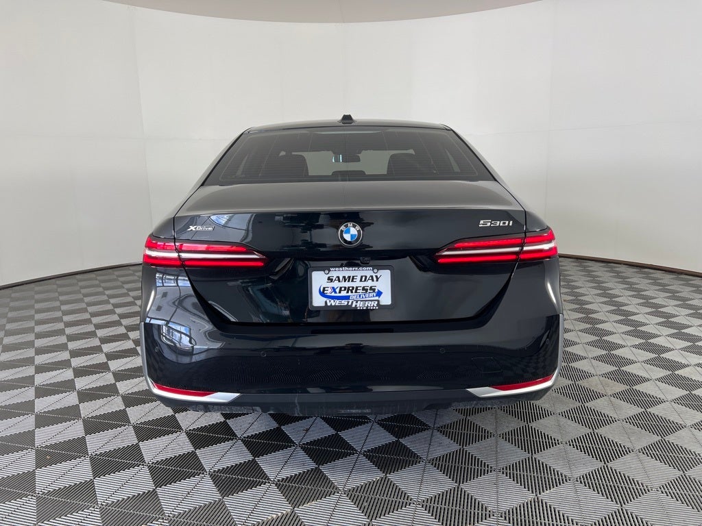 2026 BMW 5 Series 530i xDrive