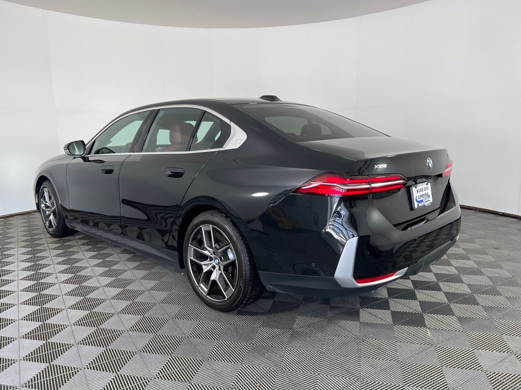 2026 BMW 5 Series 530i xDrive