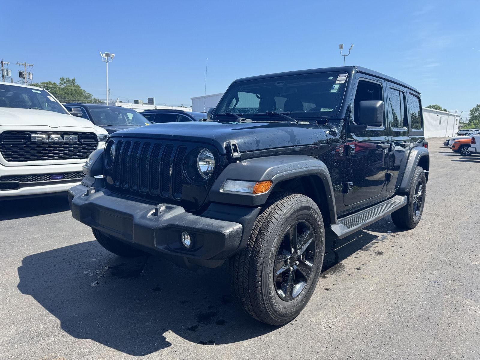 2023 Jeep Wrangler Sport Altitude
