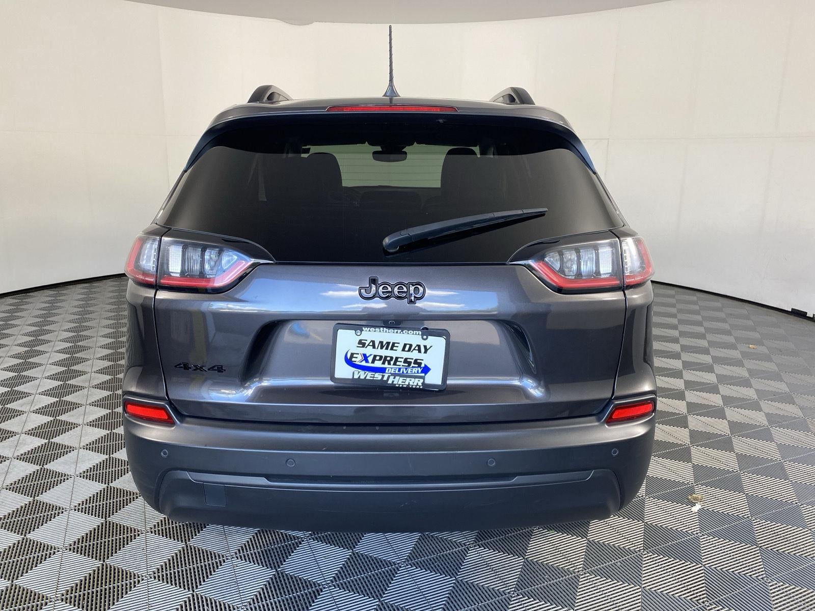 2023 Jeep Cherokee Altitude Lux