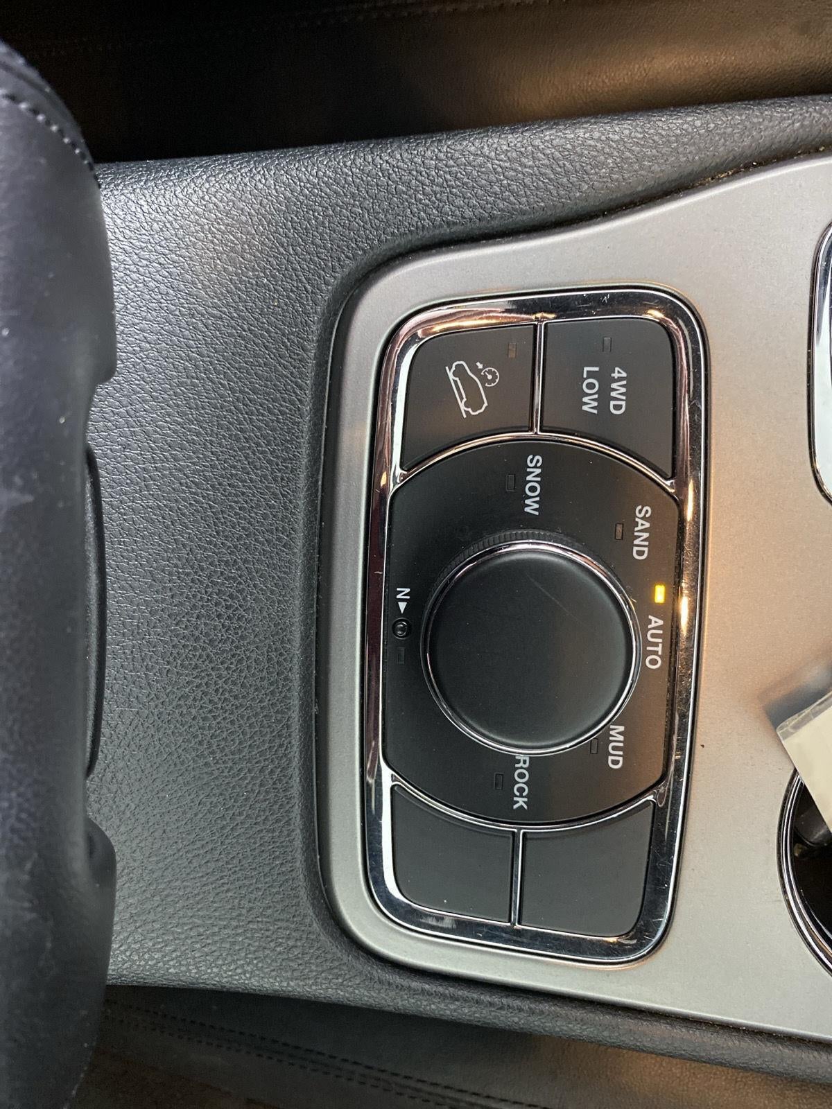 2020 Jeep Grand Cherokee North