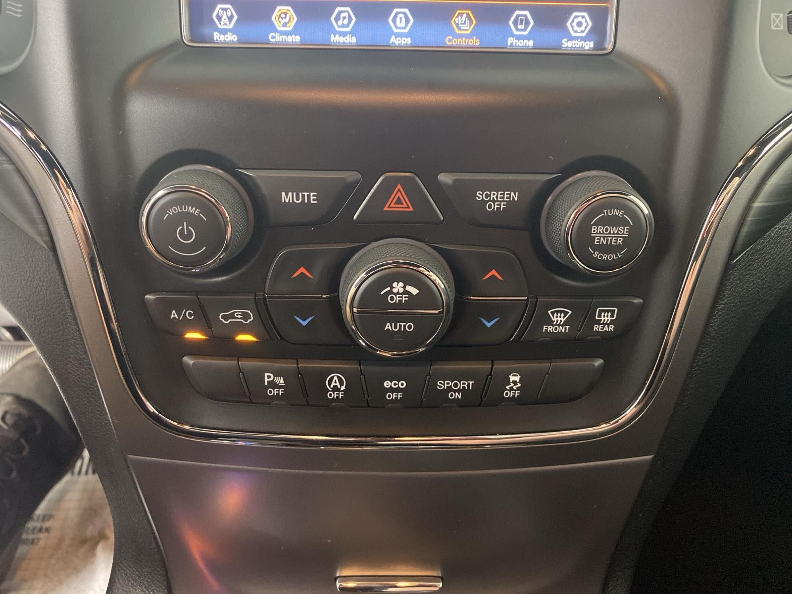 2019 Jeep Grand Cherokee Upland
