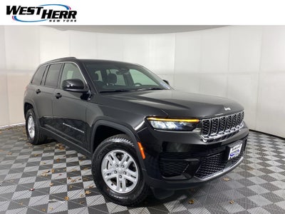 2025 Jeep Grand Cherokee Base