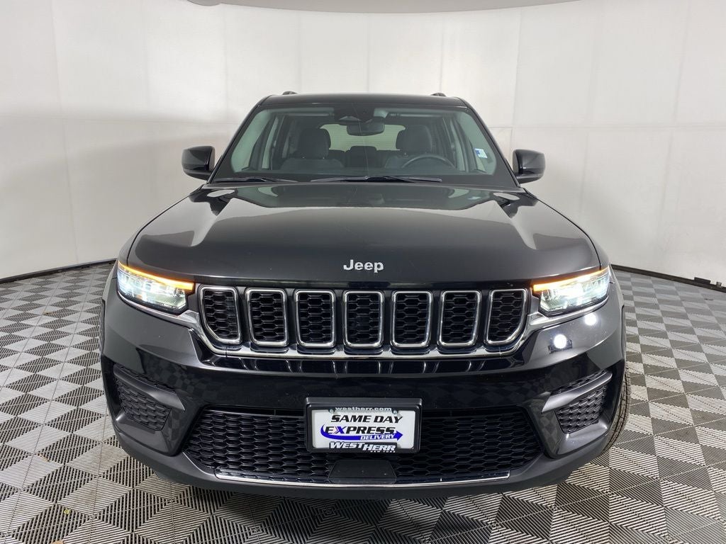 2023 Jeep Grand Cherokee Laredo