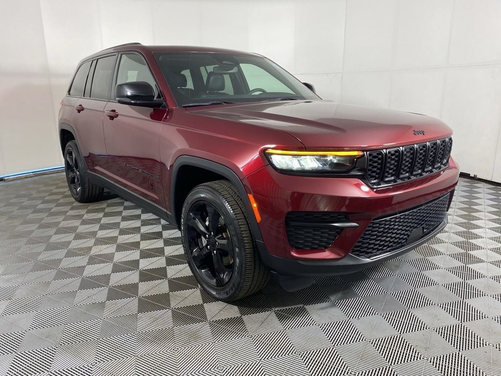 2023 Jeep Grand Cherokee Altitude