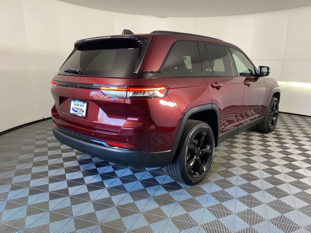 2023 Jeep Grand Cherokee Altitude