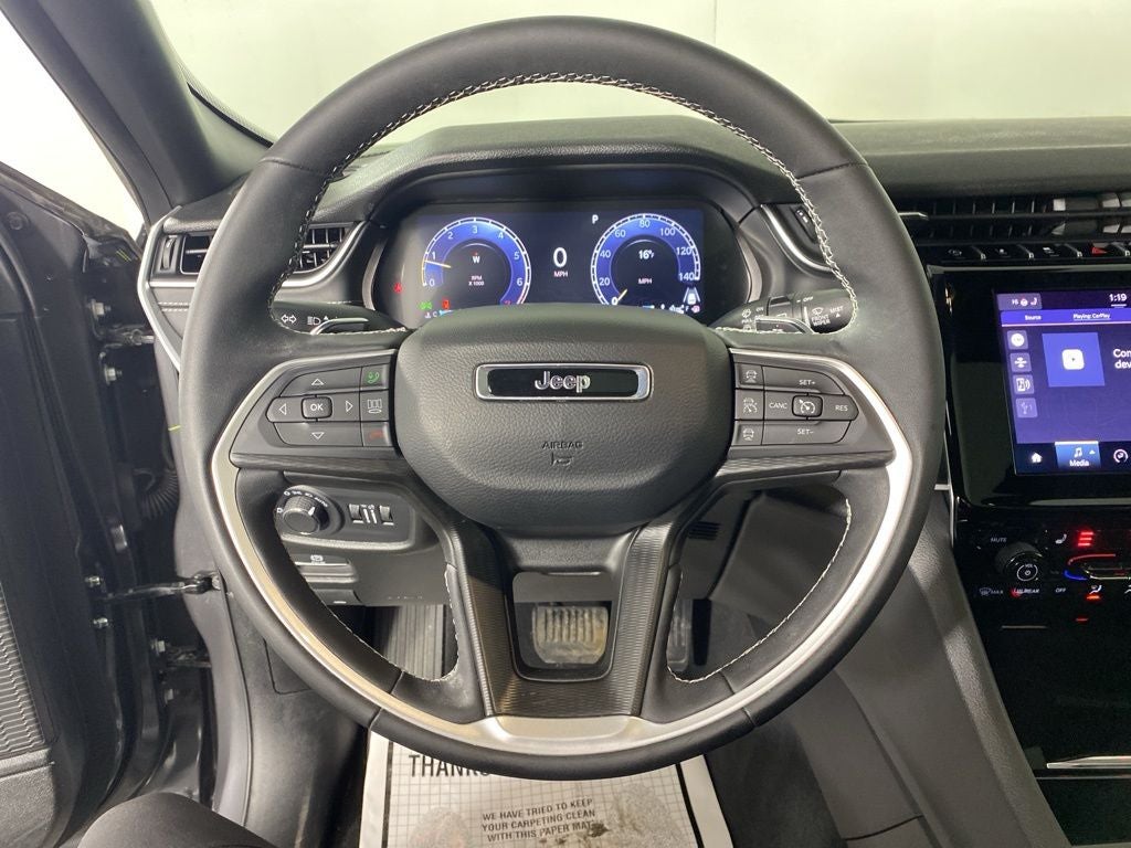 2025 Jeep Grand Cherokee Base