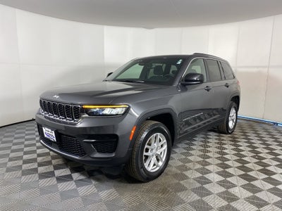 2025 Jeep Grand Cherokee Base