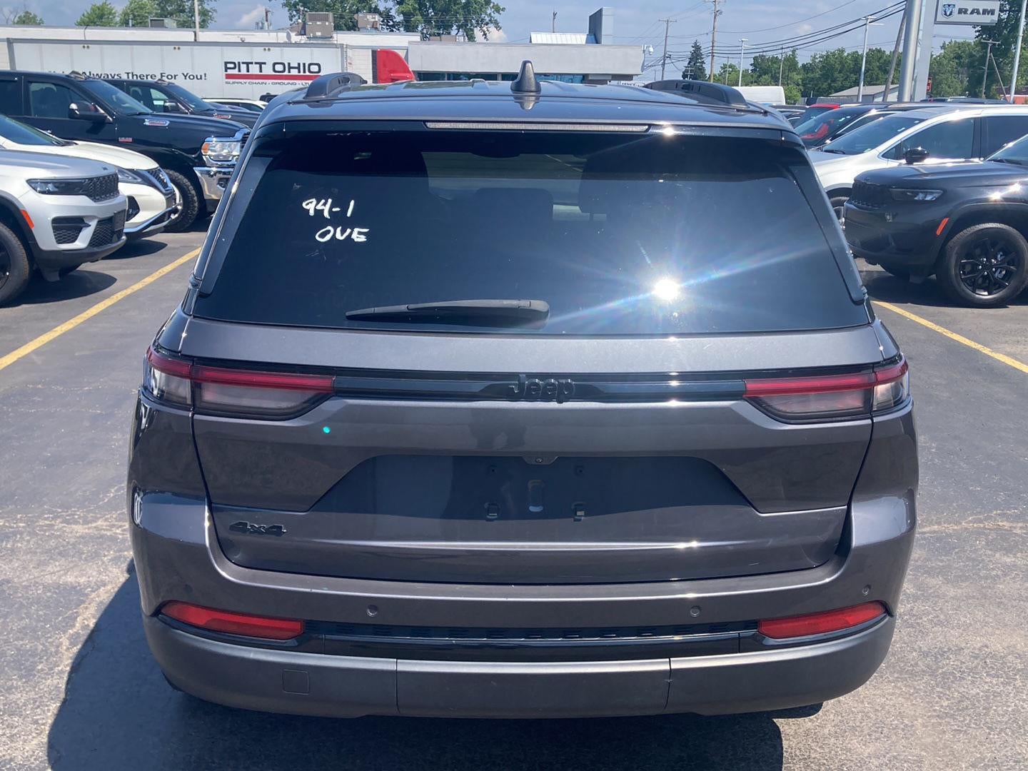 2023 Jeep Grand Cherokee Altitude