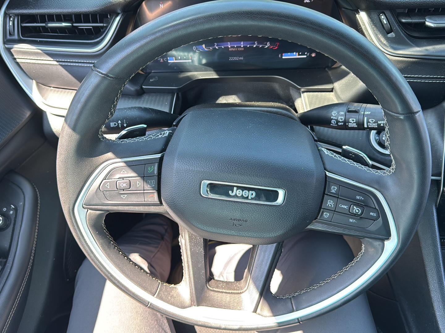 2023 Jeep Grand Cherokee Altitude