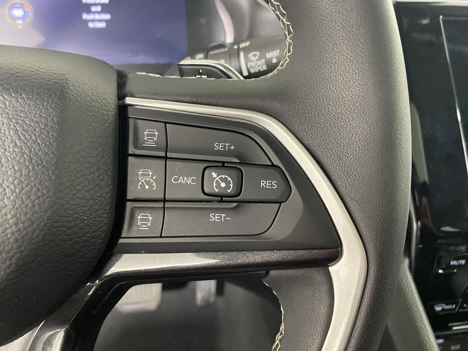 2023 Jeep Grand Cherokee Laredo