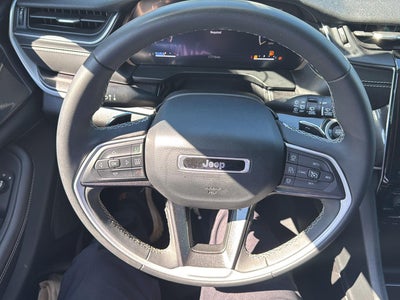 2023 Jeep Grand Cherokee Laredo