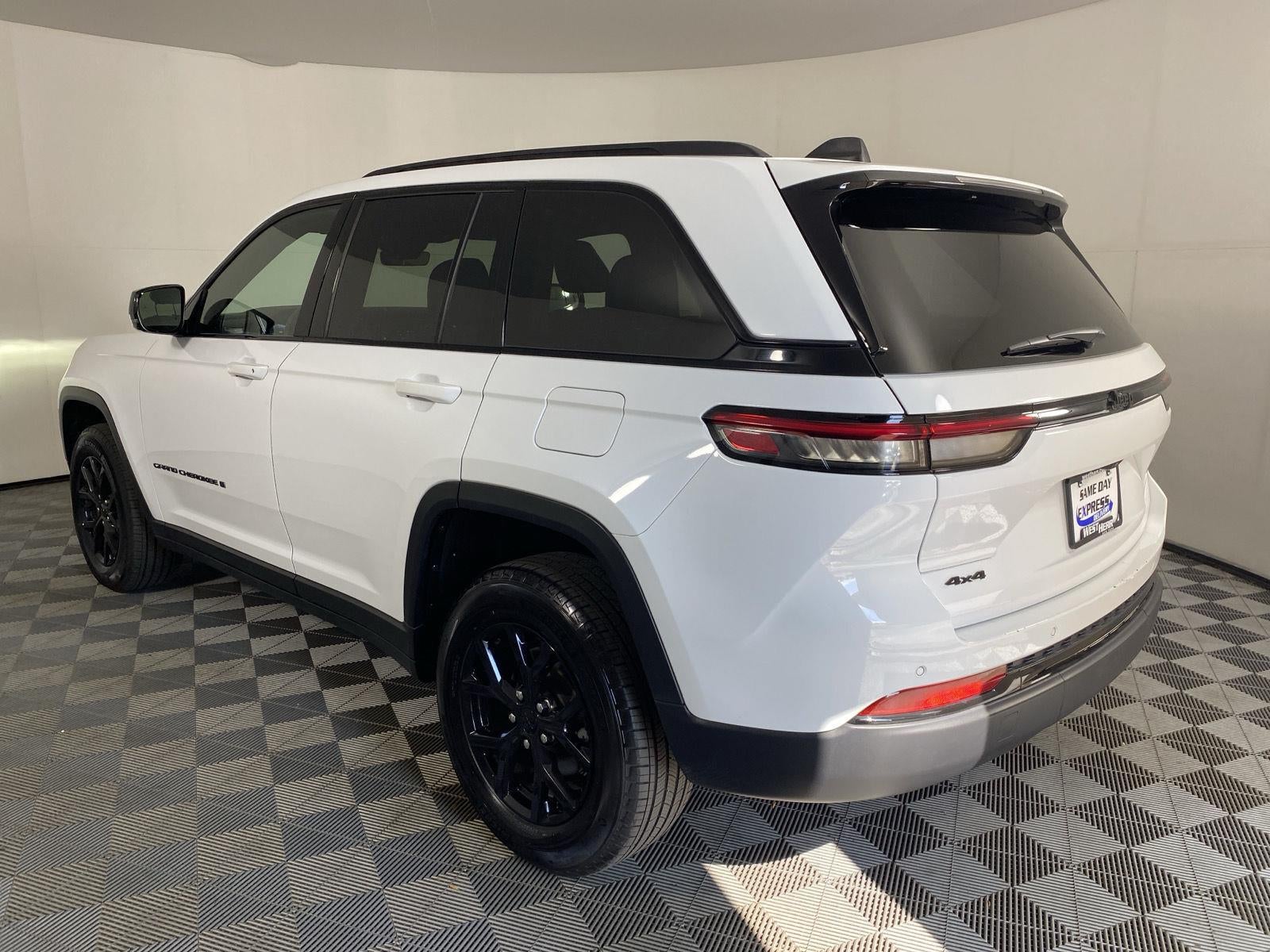 2025 Jeep Grand Cherokee Altitude