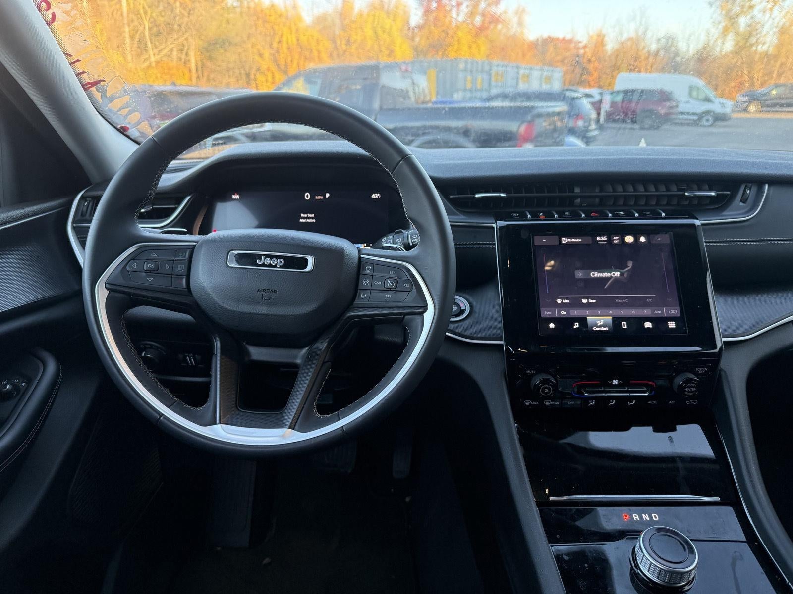 2023 Jeep Grand Cherokee Laredo