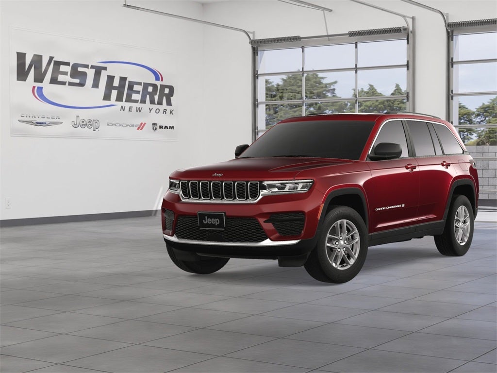2025 Jeep Grand Cherokee Base