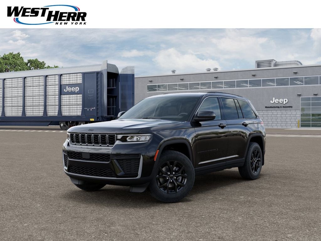2026 Jeep Grand Cherokee Laredo Altitude