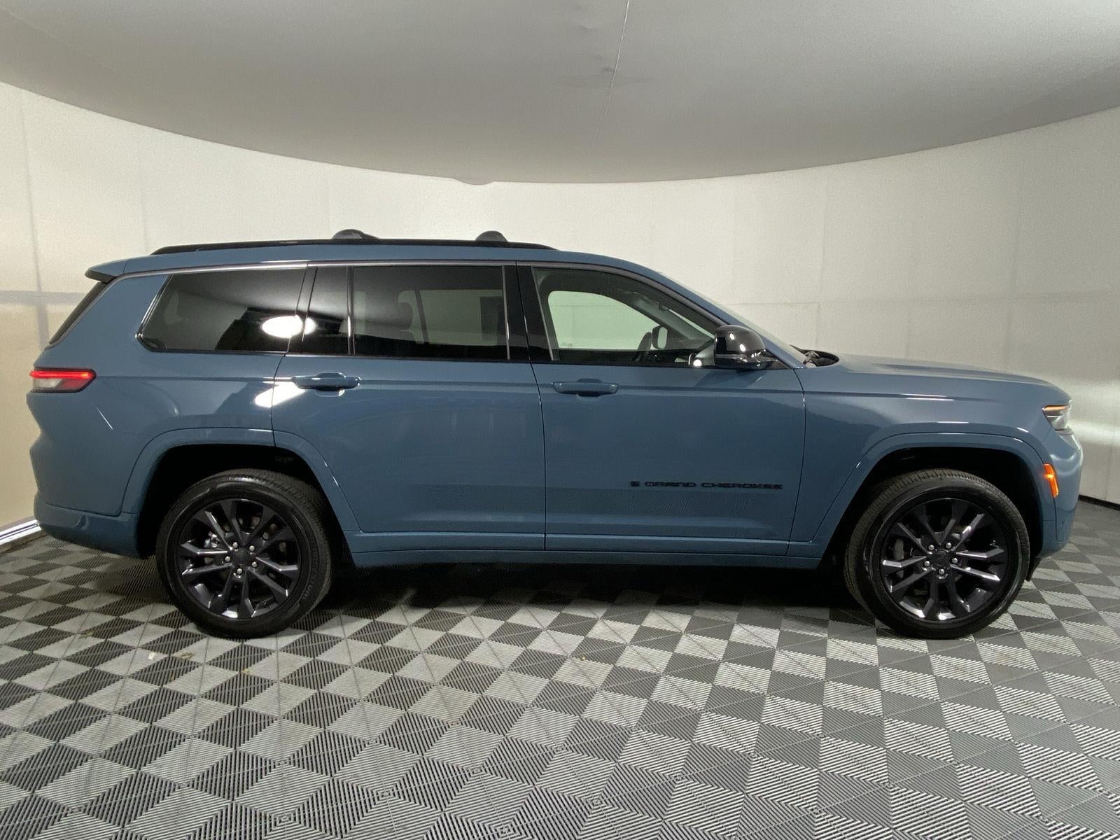 2026 Jeep Grand Cherokee L Limited Reserve