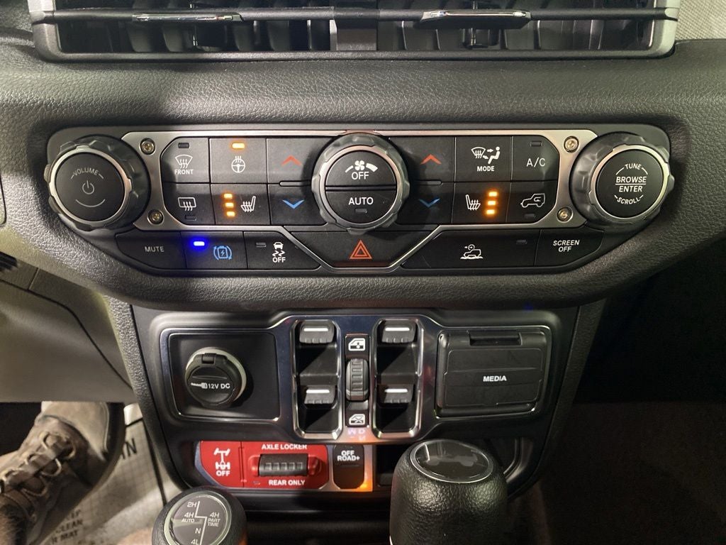 2024 Jeep Wrangler Willys 4xe