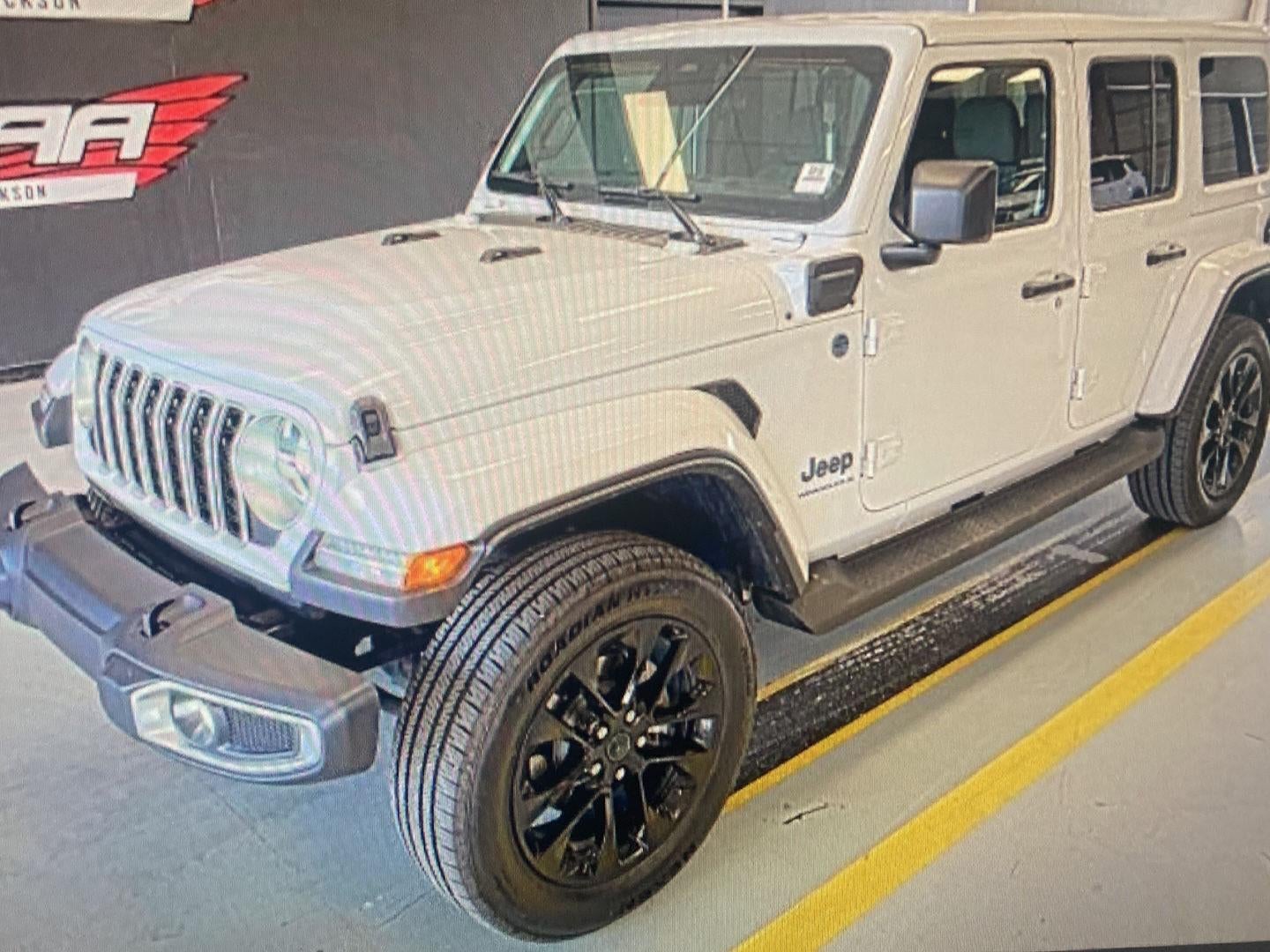 2025 Jeep Wrangler 4Xe Sahara