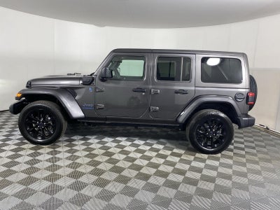 2025 Jeep Wrangler 4Xe Sahara