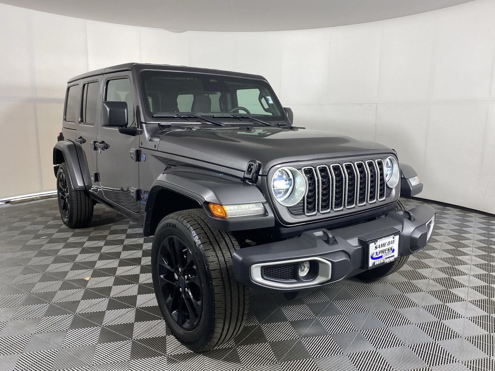 2025 Jeep Wrangler 4Xe Sahara