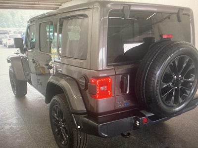 2025 Jeep Wrangler 4xe Sahara