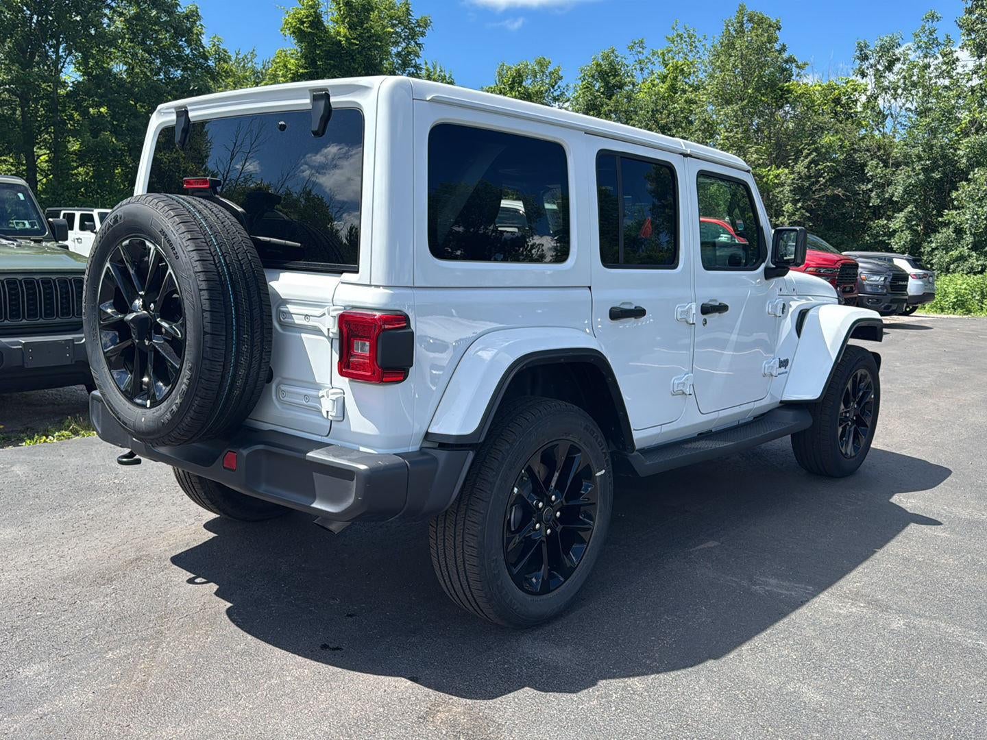 2025 Jeep Wrangler 4xe Sahara