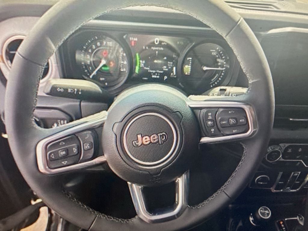 2025 Jeep Wrangler Sahara 4xe