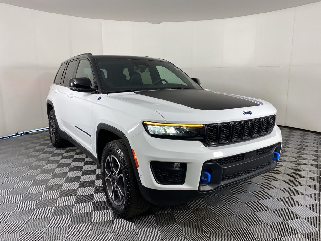 2022 Jeep Grand Cherokee Trailhawk 4xe