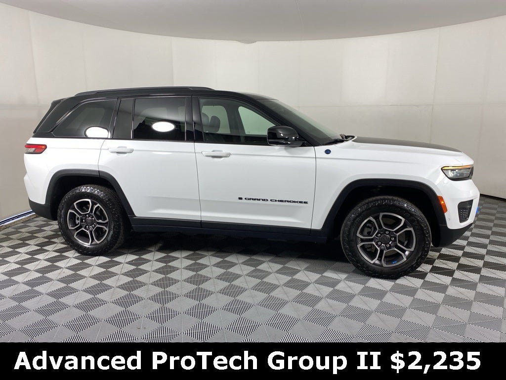 2022 Jeep Grand Cherokee Trailhawk 4xe