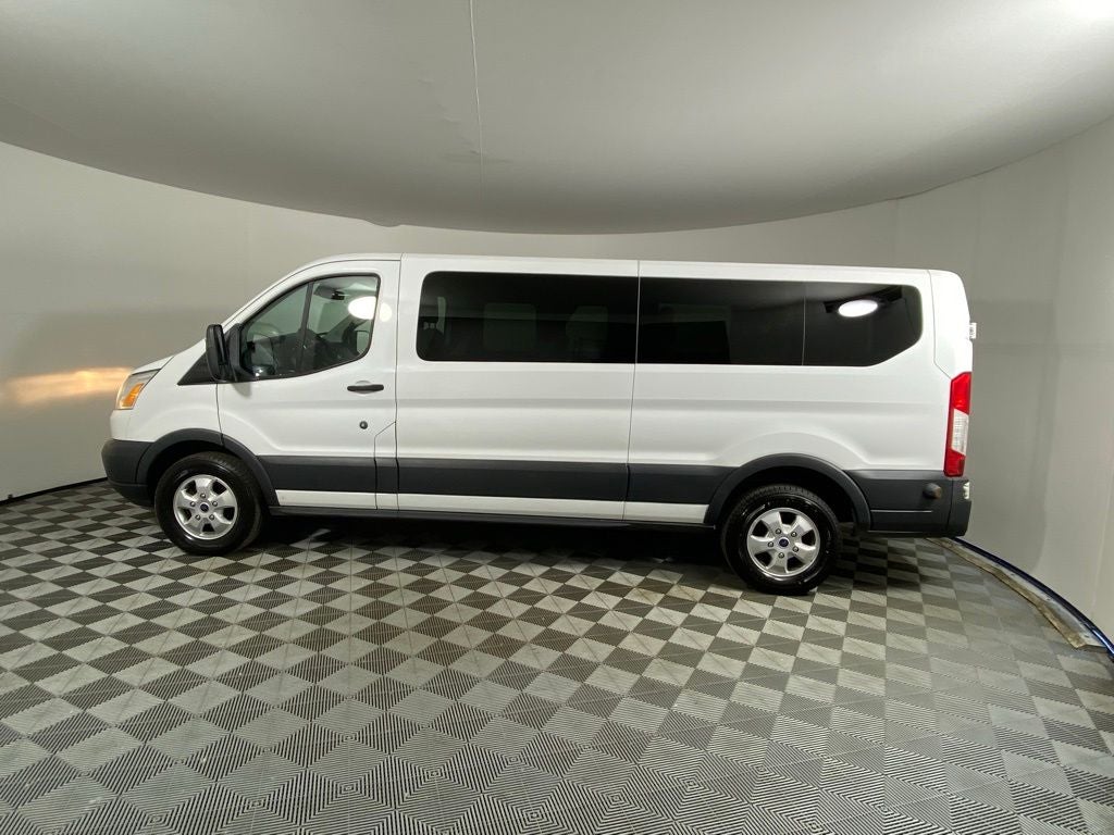 2017 Ford Transit-350 XLT